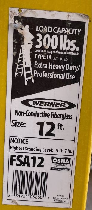 Werner 12ft Fiberglass Ladder FSA12 12ft