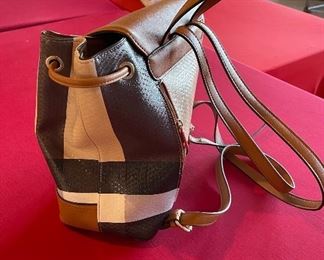Burberry purse