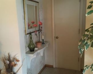 Collectibles, floral