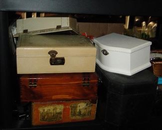 Jewelry boxes for display