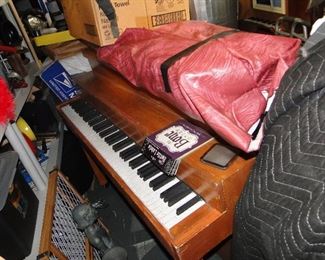 Faux piano for prop purposes