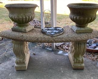 GARDEM BENCHES & POTS