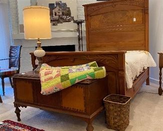 ANTIQUE BED SET