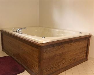 Tub-Whirlpool combo. Will need detached from home. $100.00 or best offer. Dimensions; 71-1/2”Long
                                          48”Wide
                                          23” to 24”Tall