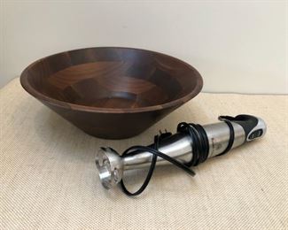 Wood salad bowl and Russell Hobbs immersion blender (like new) (BLENDER SOLD)