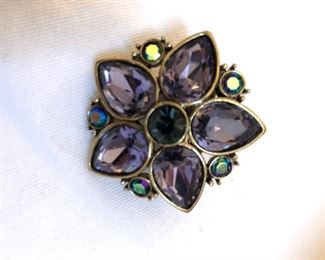 Heidi Daus Swarovski crystal broche