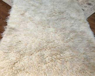 Flokati Rug measures 8' x 10'
