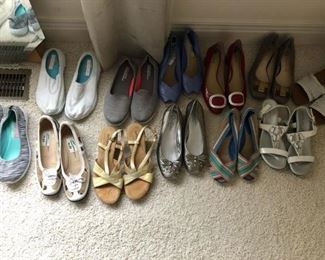 Size 8 and 8-1/2 shoes photo 2 of 9