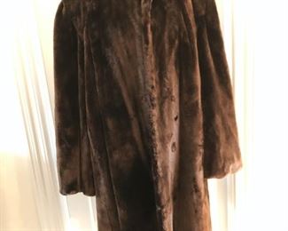 Vintage puff sleeve mutton fur coat from Marshall Fields size M/L