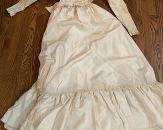 Vintage size 2 silk taffeta wedding down