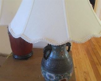 Chinese enamel and bronze lamp