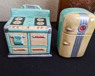 Salt and Pepper Shaker