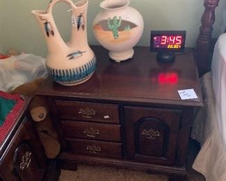 2 nightstand in good condition 