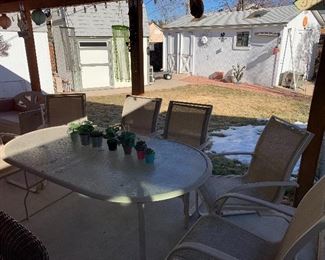 Table patio set with 6 chairs 