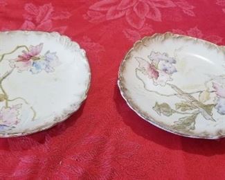 LOT A7- $ 15- PAIR OF ROYAL BONN VINTAGE PLATES 7"