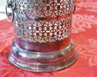 LOT A18- $15- LION HEAD HANDLE CHAMPAGNE COASTER, SILVER PLATED 