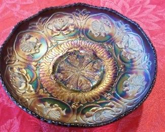 LOT A54- $60- RARE CARNIVAL GLASS WITH DRAGON LOTUS 8" WIDE