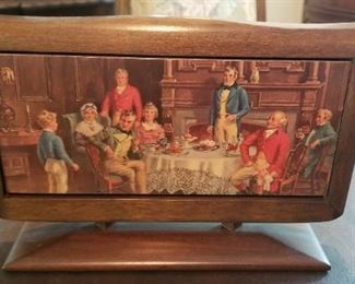 LOT T3- $55- CIGARETTE DISPENSER 6 X10