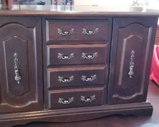 LOT D 14- $80- VINTAGE MUSICAL JEWELRY BOX 12 X 20