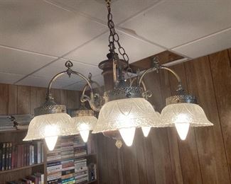 great vintage 5 light chandelier
