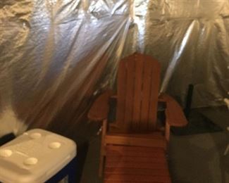 Lounger, cooler