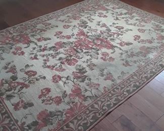 Floral floor covering