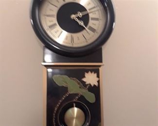 Lacquerware clock