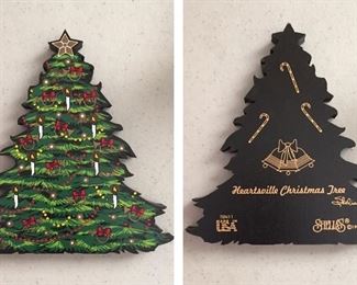 Shelia's Collectibles Heartsville Christmas Tree 1999