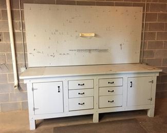 Large Work/Storage Station