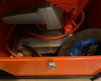 Black and Decker Saw