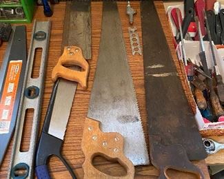 Hand Saws/Screwdrivers