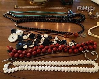 Costume Jewelry Necklaces