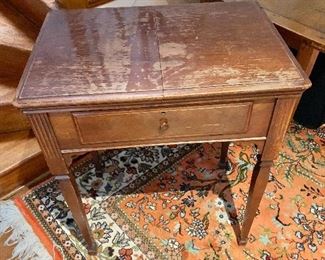 $140 - Singer sewing maching and table, significant wear to table, sewing machine untested; 31" H x 25.5" W x 17.5" D 