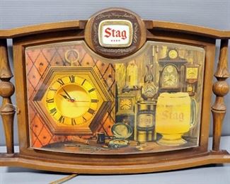 Stag Beer Lighted Wall Clock, Powers On, Clock Does Not Run