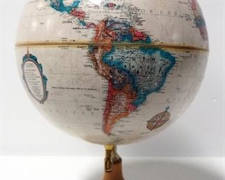 Globe Assortment, Includes Replogle 9" And 3 Others Written In Spanish