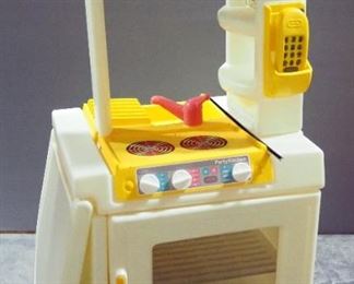 Little Tikes Party Kitchen Play Set