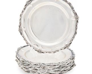 2209
Twelve Italian Silver Bread Plates
Circa 1944-1968
Each marked: 800 / 3VC for Castaudi & Gautero di Emanuelli & Pastore of Vercelli, Italy
Each with figural mask patterning, 12 pieces
.625" H x 6.625" Dia.
48.215 oz. troy approximately
Estimate: $500 - $700