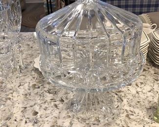 Nice lead crystal cake stand w/cover