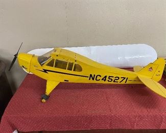 Large Piper Cub Gas Powered Plane with Engine