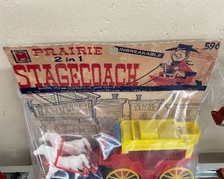 MPC Prairie 2 in 1 Plastic Stagecoach(MIP)