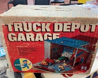 Ideal Truck Depot Garage with Accessories