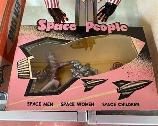 Archer Space People in Box