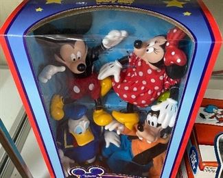 Walt Disney World Fab 4 Gift Set