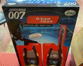 IMC James Bond 007 Walkie Talkie Set