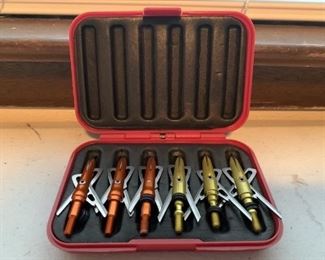 6 Pack of Rage Crossbow Broadheads With Shock Collar Technology. Comes in Rage case. All in great condition.