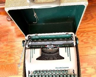 $60 Smith Corona "Super" vintage typewriter in original case as is (case has loose hinge)