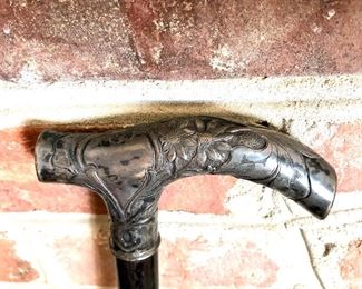 $125 Antique carved cane Detail 