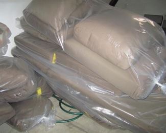 CUSHION FOR PATIO FURNITURE