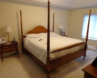 King high post bed to five piece Thomasville bedroom suite. Includes mattress set.