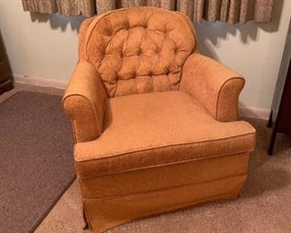 Vintage Rocking Chair (Salmon)